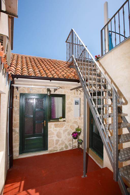 Studio Apartments Bonaca Split Exterior photo
