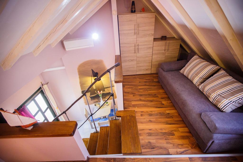 Studio Apartments Bonaca Split Exterior photo