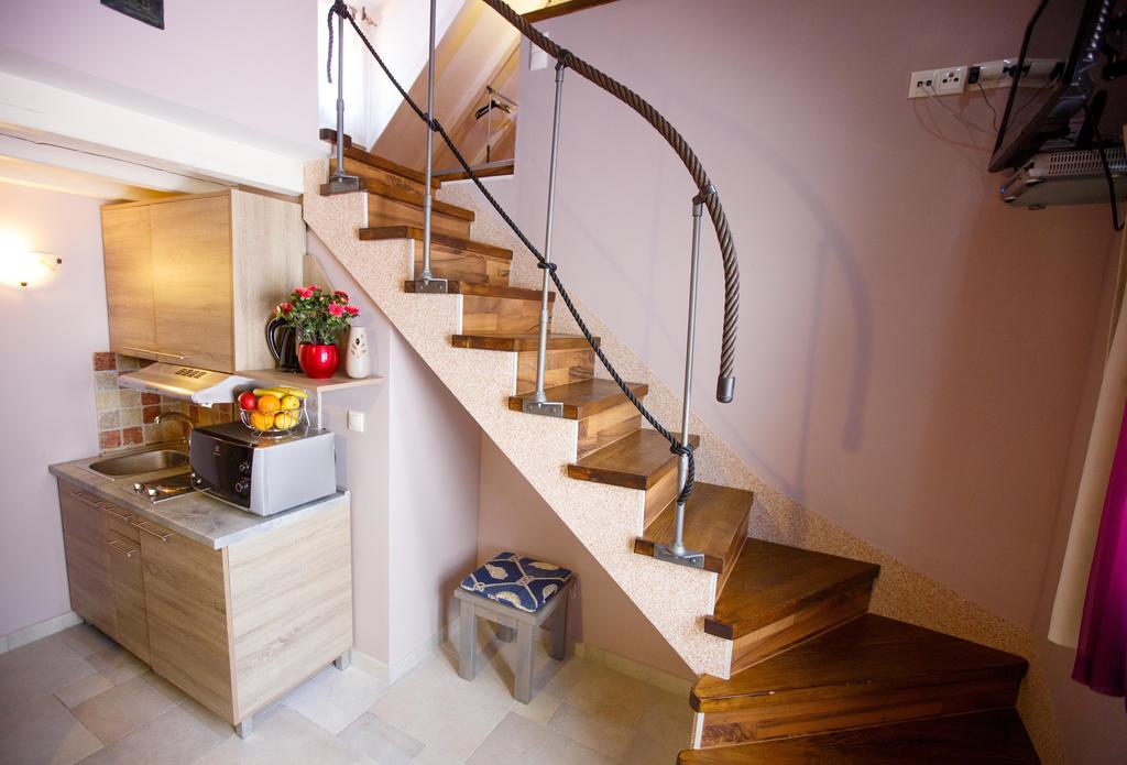 Studio Apartments Bonaca Split Exterior photo