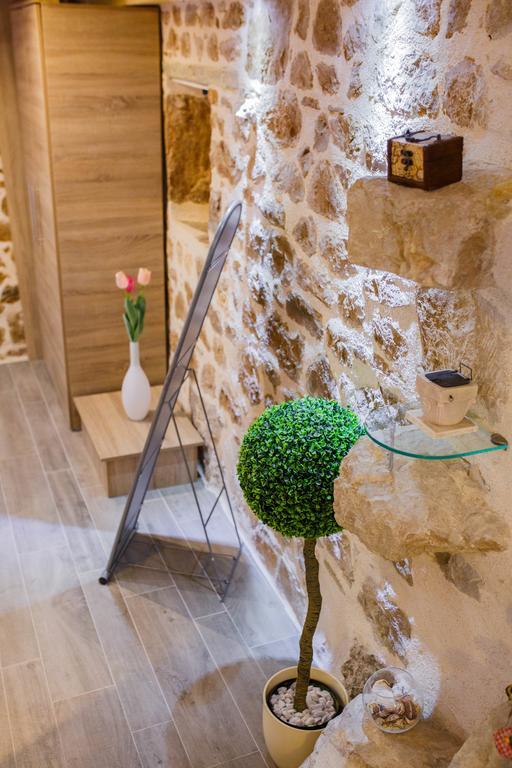 Studio Apartments Bonaca Split Exterior photo