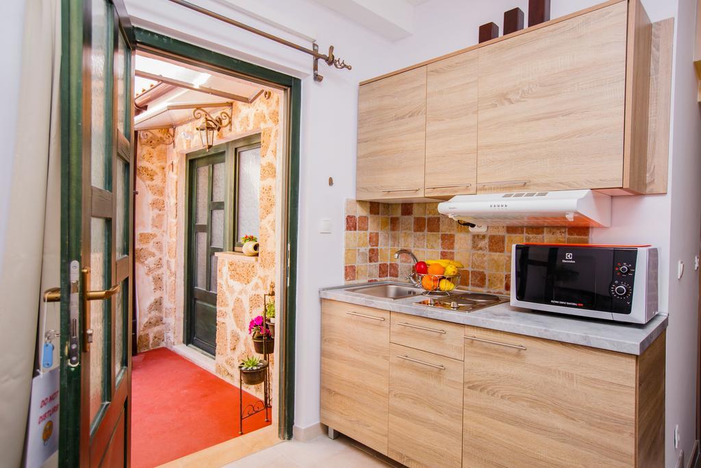 Studio Apartments Bonaca Split Exterior photo